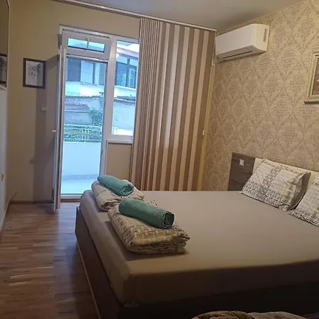 и за гости анхиало Pomorie